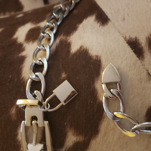 NWT Silver Metal Chain Belt- - Picture 4 of 4